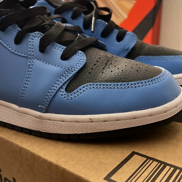 SALE! Blue and black Jordan low 1 - Picture 5 of 8